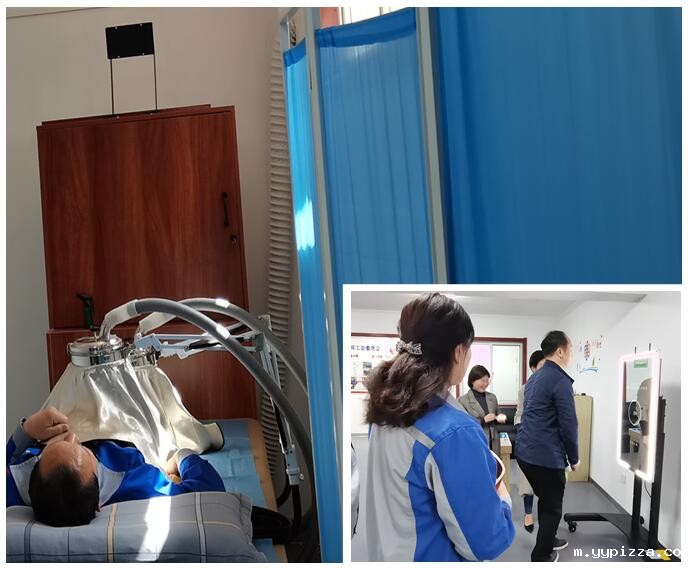 大家来到健康小屋进行艾灸实际操作与感受 大家来到健康小屋进行艾灸实际操作与感受