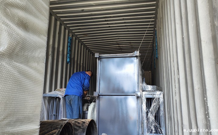 颗粒机生产线装车中 颗粒机生产线装车中