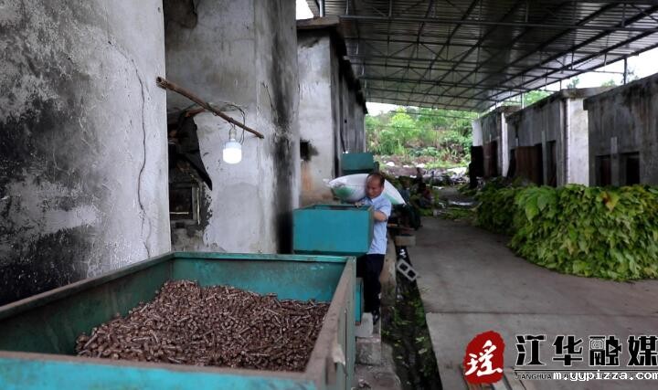 “绿色烘烤”助力烟农提质增收 “绿色烘烤”助力烟农提质增收
